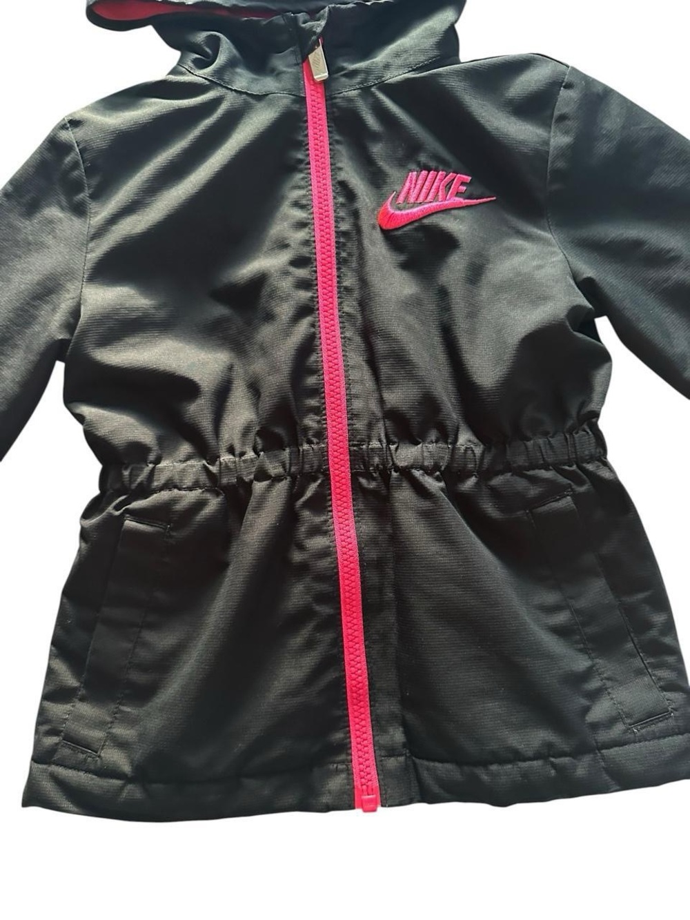Nike Girls Black Pink Hooded Jacket Size 4 XS 3-4Y - Picture 2 of 8